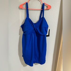 Janitzen  plus size swimsuit size 24 W new